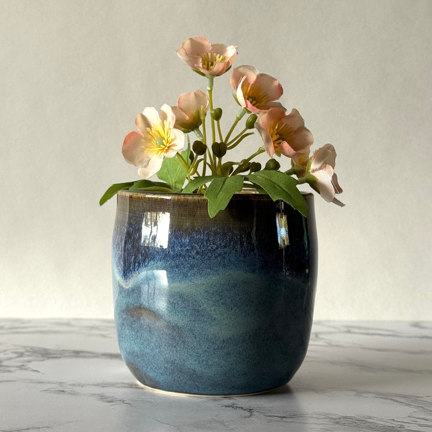 Plant Pot, Drippy Blue