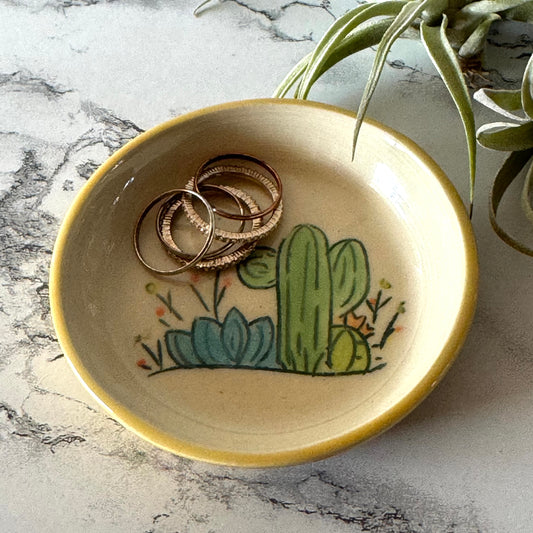 Small Cactus Dish, Yellow