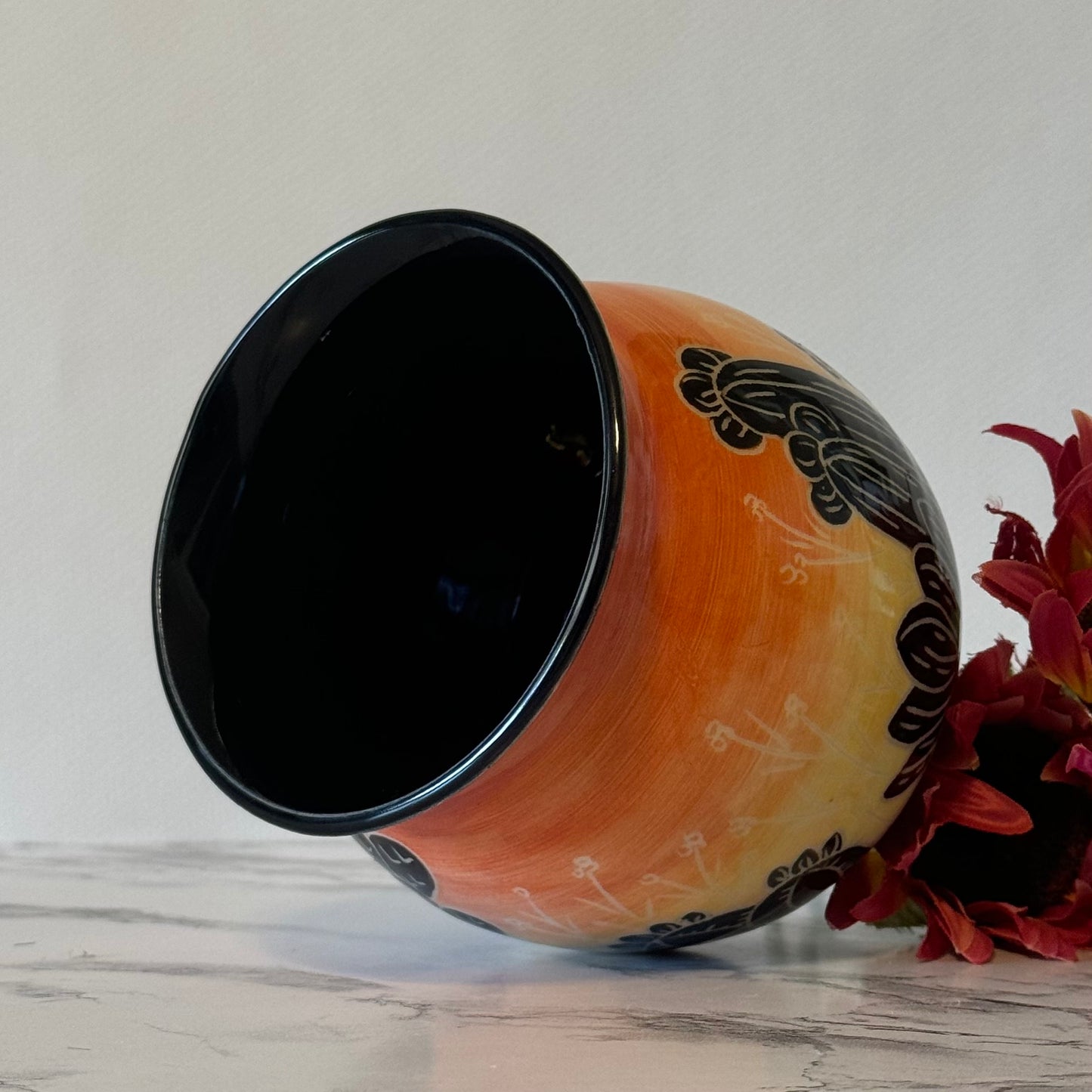 Sunset Cactus Vase, Black