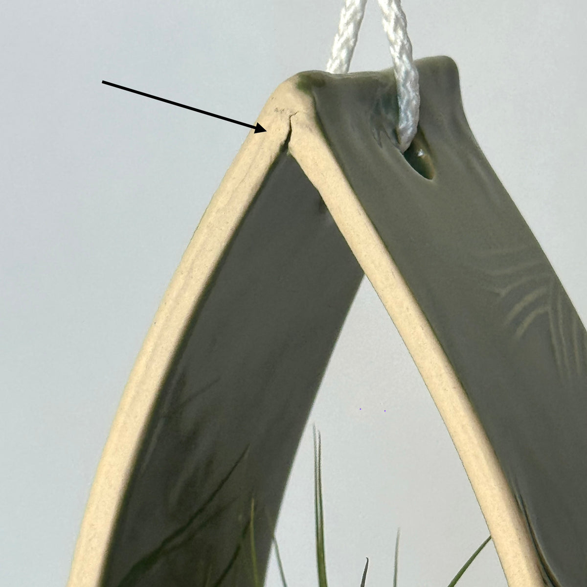 Seconds Sale ~ Small Hanging Planter, Green